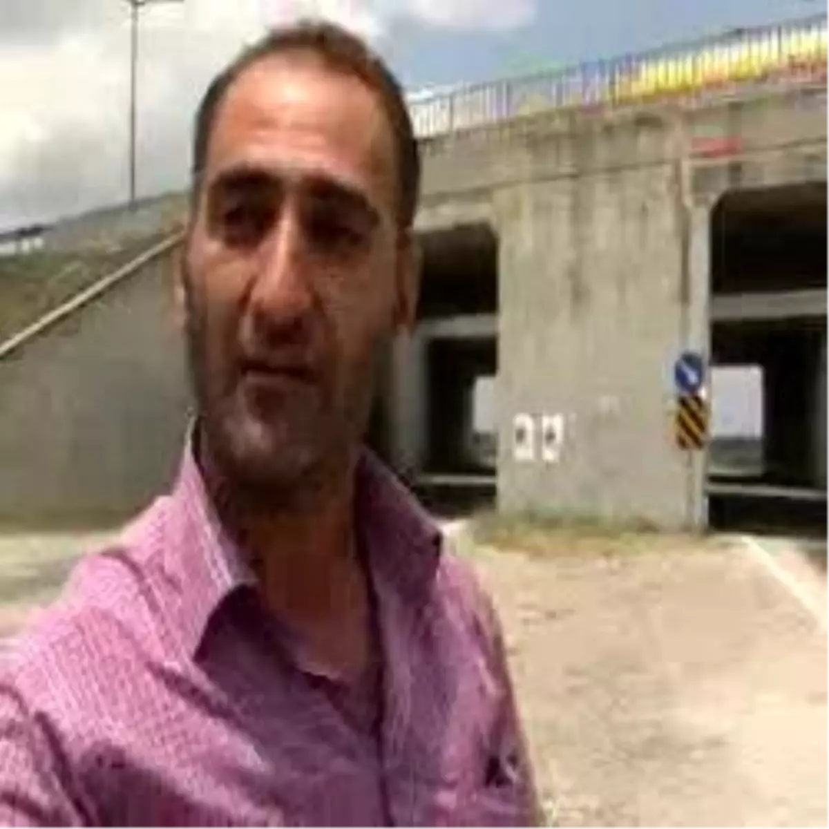 Acılı Aileler Yol Kapatıp Eylem Yaptı