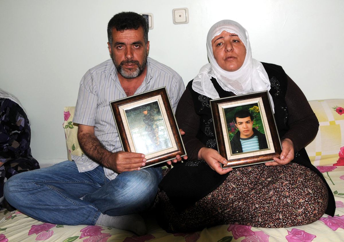 İntihar Ettiği Söylenen Askerin Ailesi, Olayın Aydınlatılmasını İstiyor