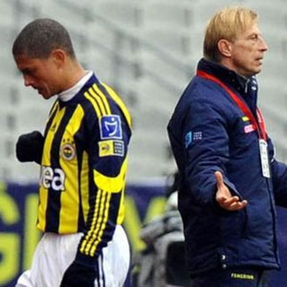 Alex'e Şok Suçlama!
