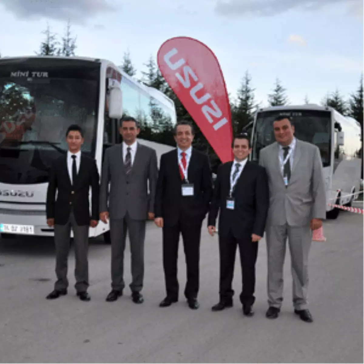 Anadolu Isuzu, \'Turkuaz\' Ve \'Novo Lux\' Modelleri İle Show Yaptı