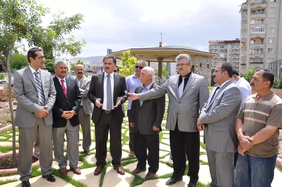 Malatya Belediyesi’nden İnönü Mahallesine 6 Dönümlük Park