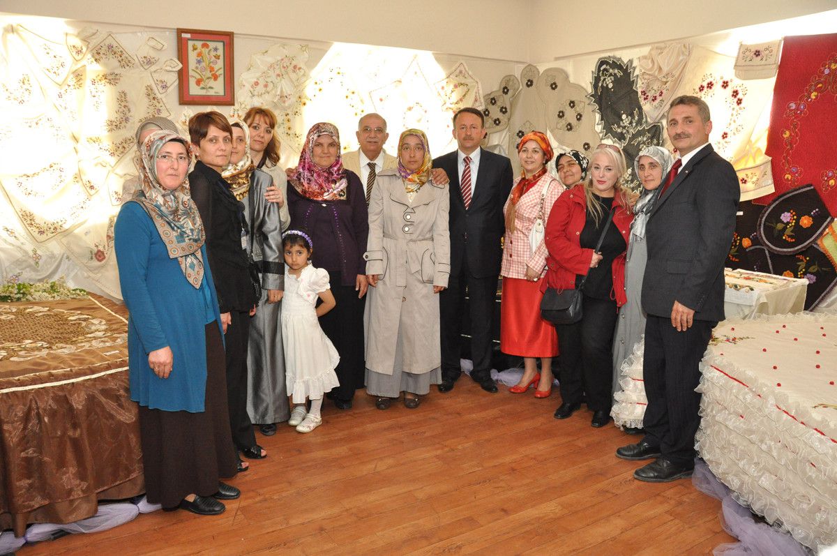 Uzuntarla Komek’de Heyecanlı Açılış