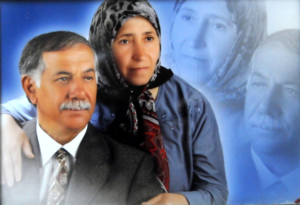 Dolmuş Bekleyen Çifte Çarpıp Ölümlerine Neden Olan Doktora 15 Yıl İstemi