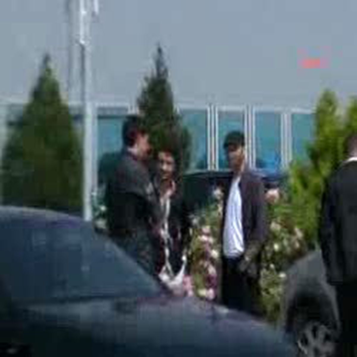 İbo\'nun Yakınları Havalimanında