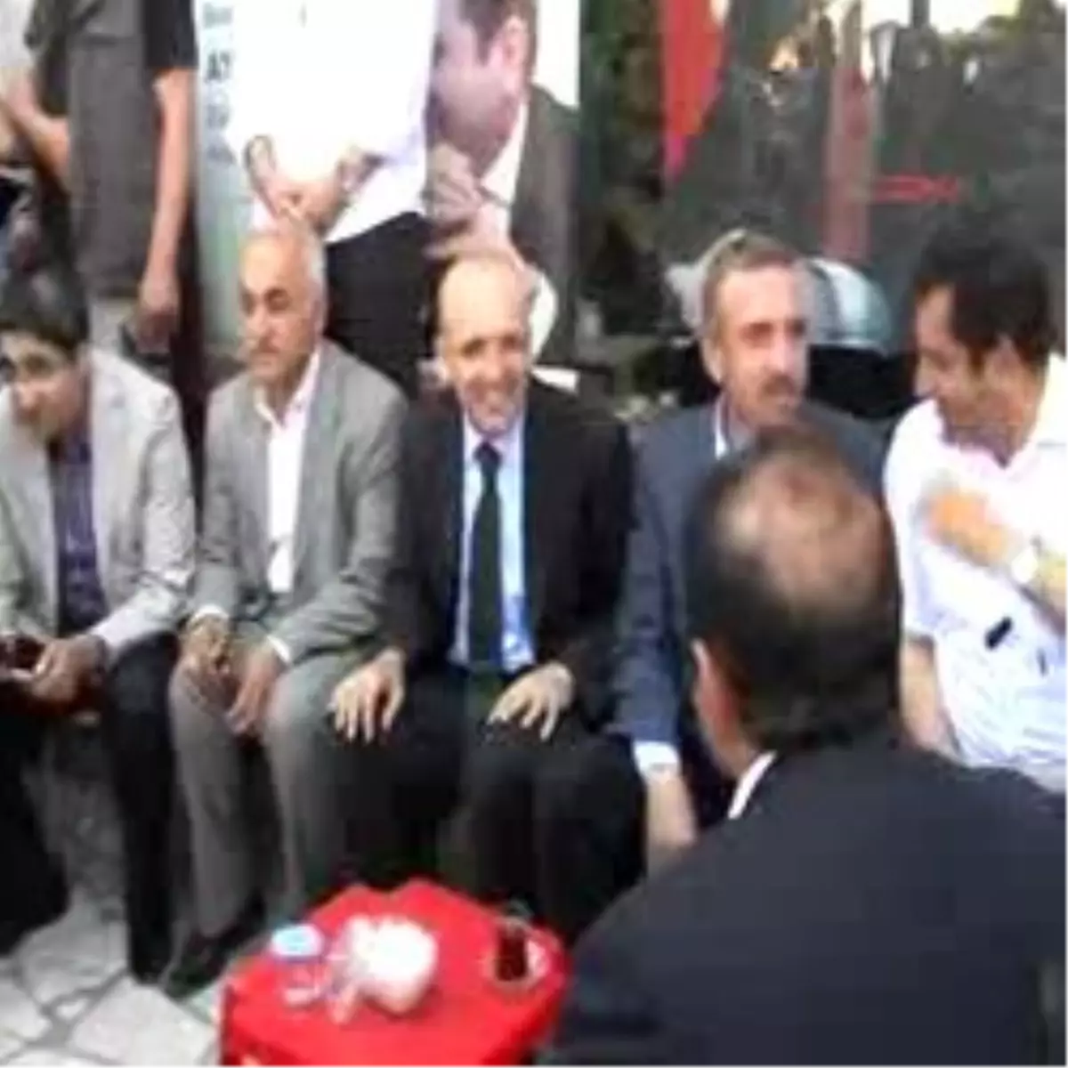 Batman DSP İl Teşkilatı ve Milletvekili Adayları AK Parti\'ye Geçti