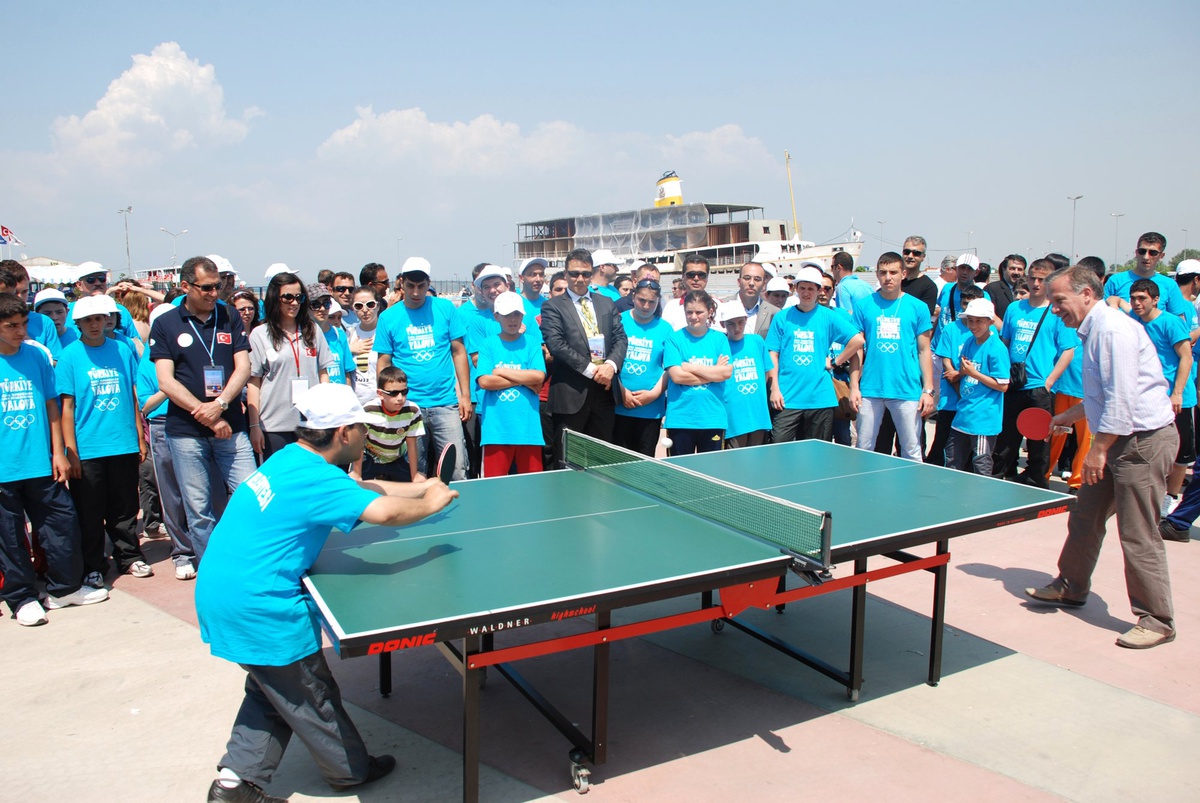 Özel Sporcular Masa Tenisi Şampiyonası Yalova’da Start Aldı