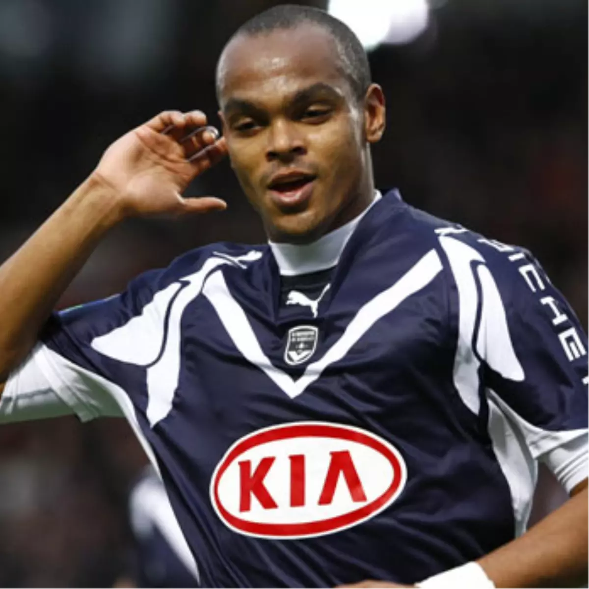 Trabzonspor Henrique\'yi Kadrosuna Kattı