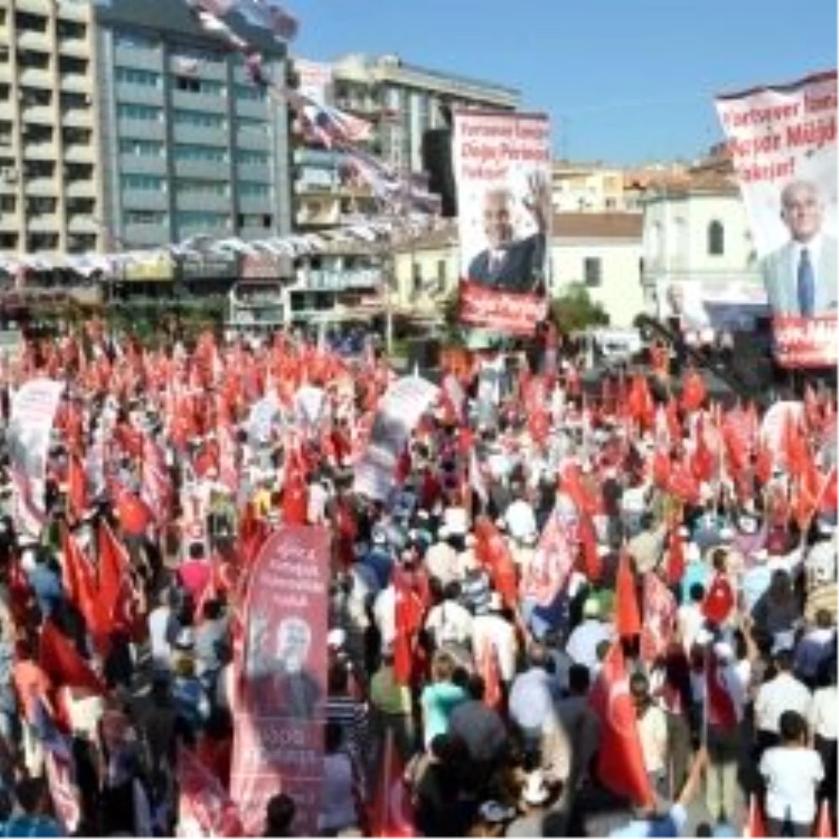Cumhuriyet Güçbirliği İzmirliler\'den Destek İstedi