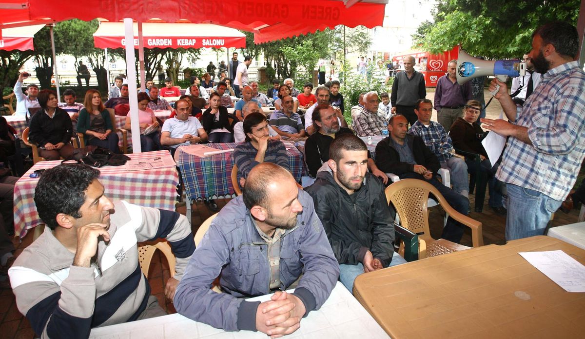 Serbest Bırakılan 16 Kişi Hopa'ya Döndü