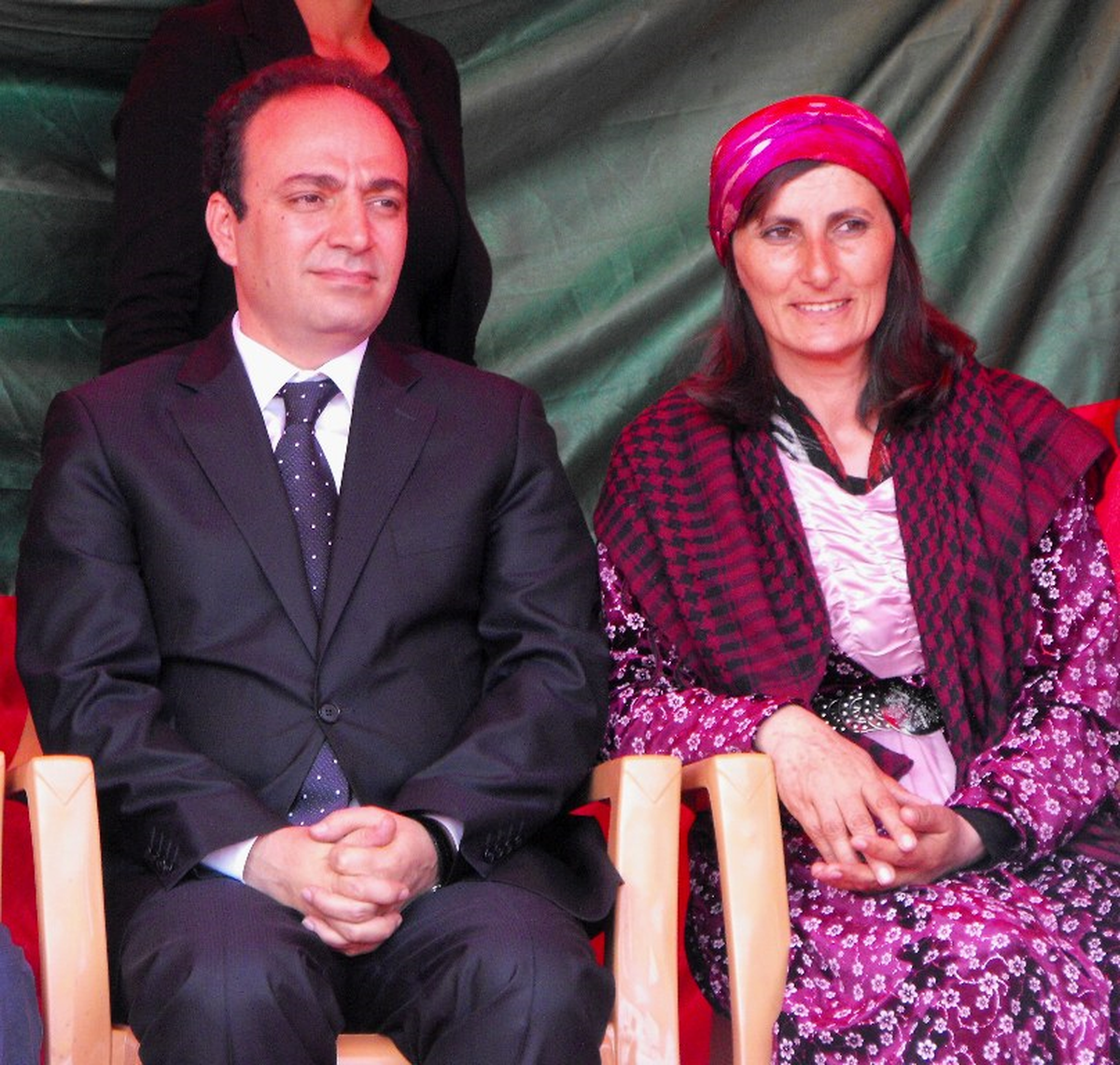 Baydemir; Kimliğinizden Vaz Geçmeyin