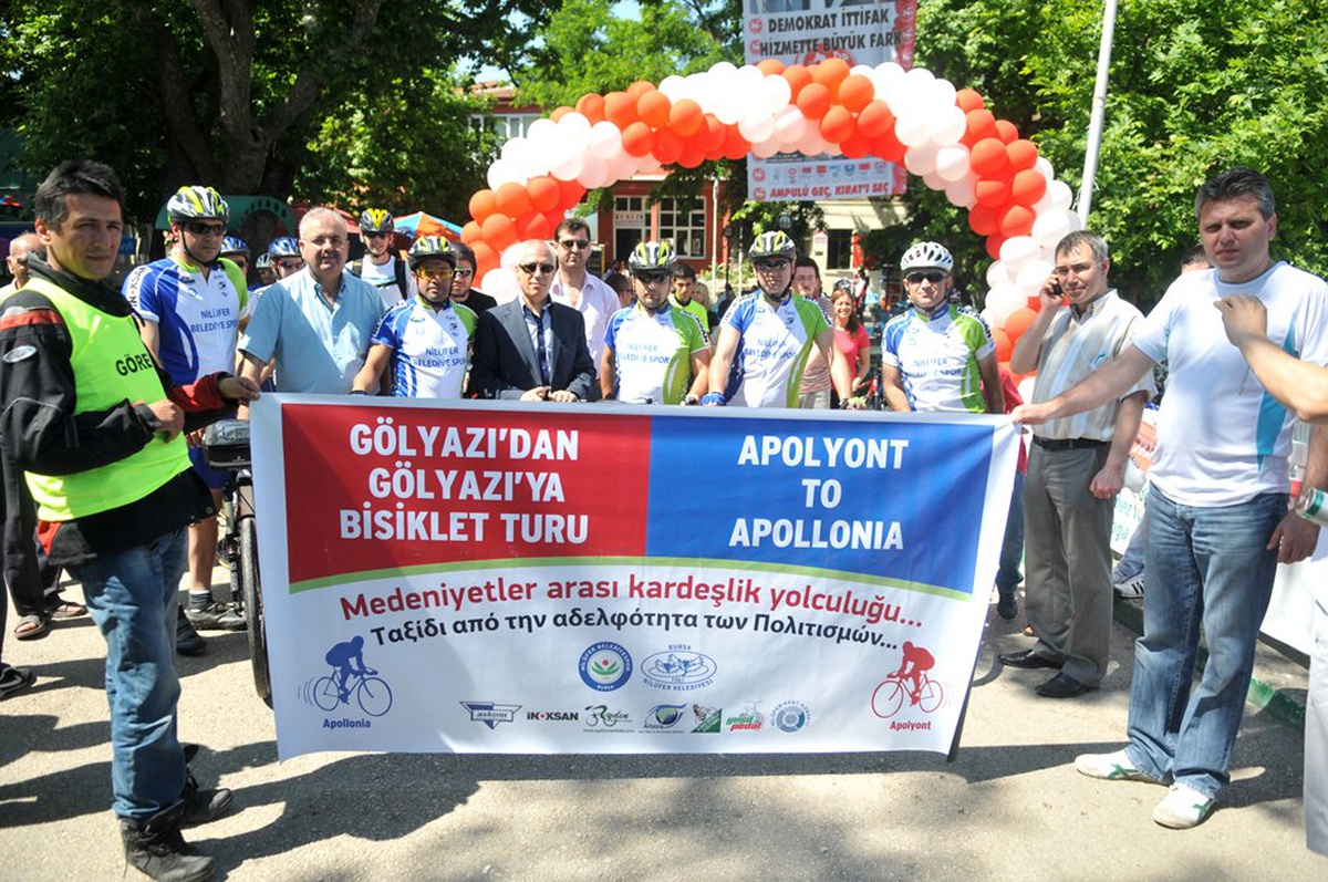 Bisikletle Medeniyetler Arası Kardeşlik Yolculuğu