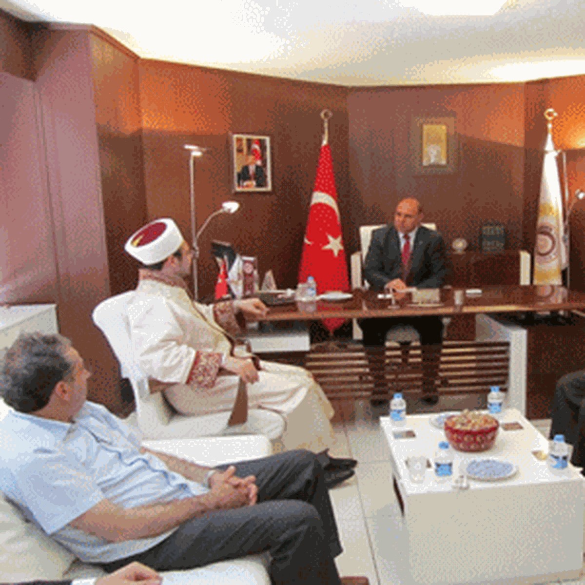 Diyanet İşleri Başkanı Mardin Belediyesi’ni Ziyaret Etti
