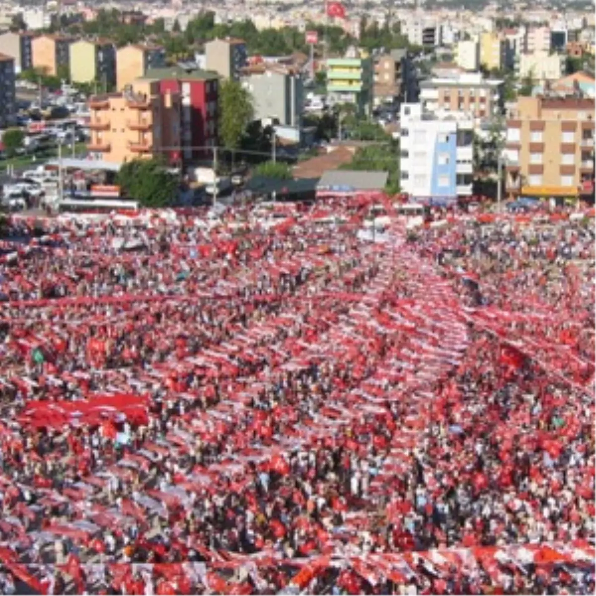Hangi Parti Kaç Kişi Topladı?