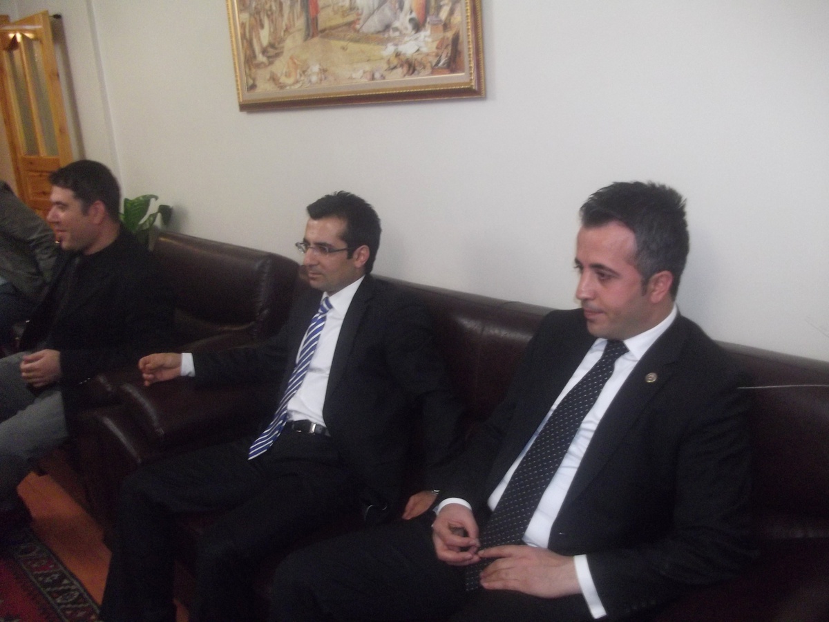AGC'ye Nezaket Ziyareti