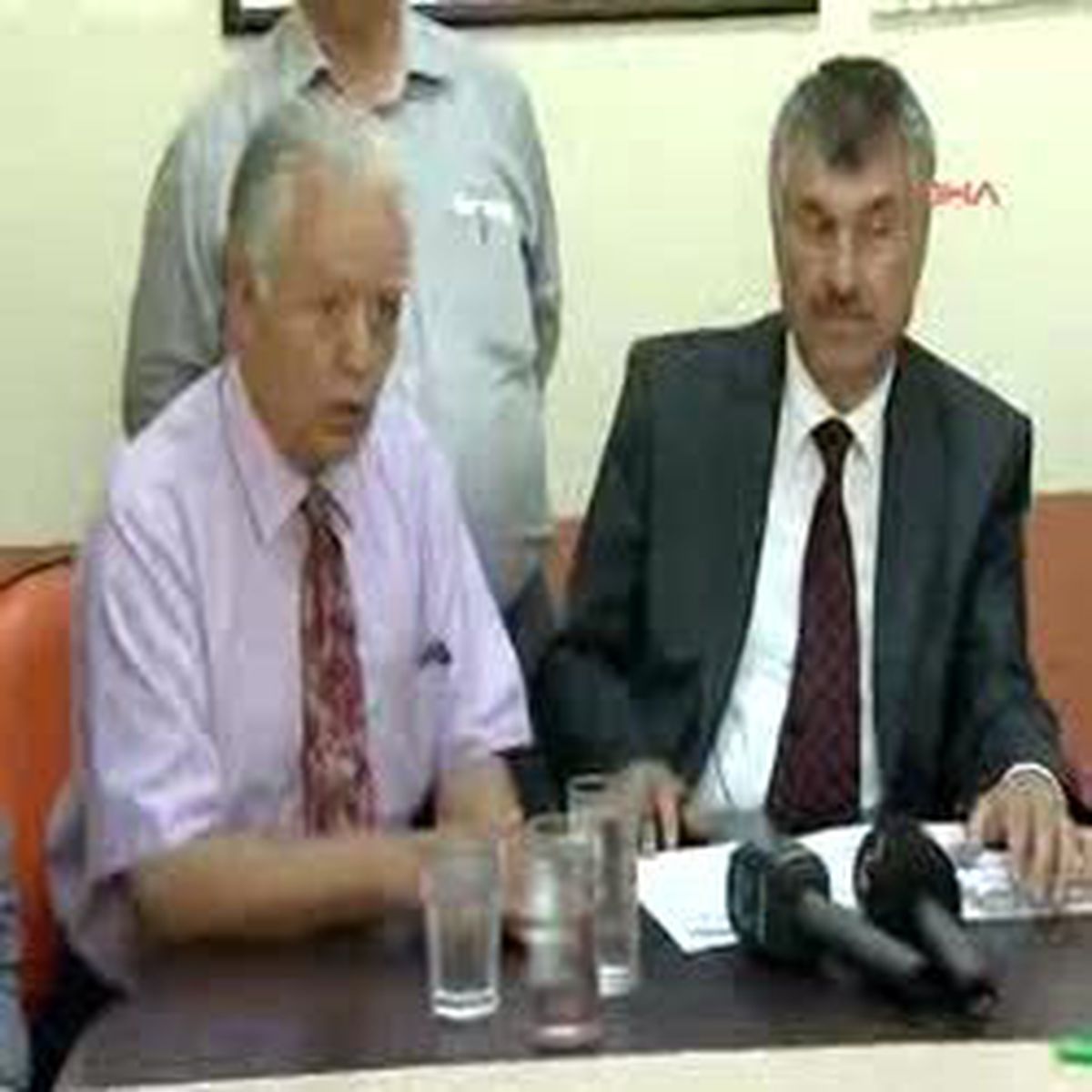 CHP'den Boş Apartmana Hayali Seçmen İddiası