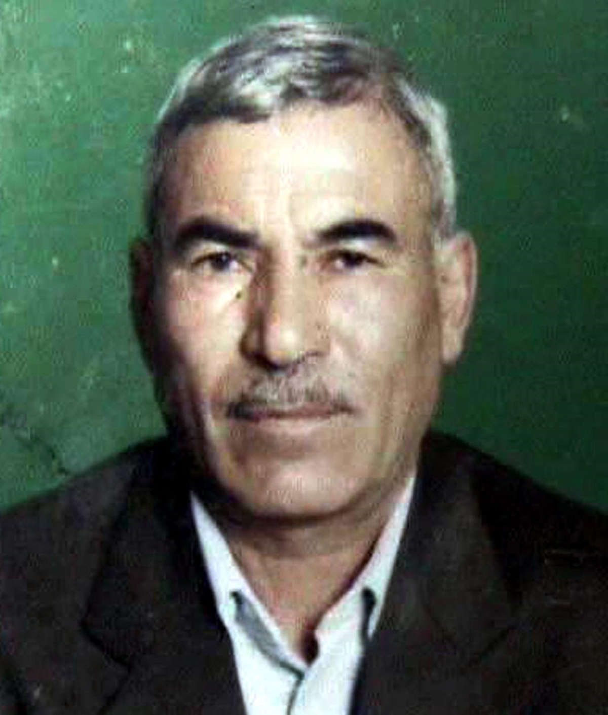 Alev Alan Otomobilde Yanarak Can Verdi