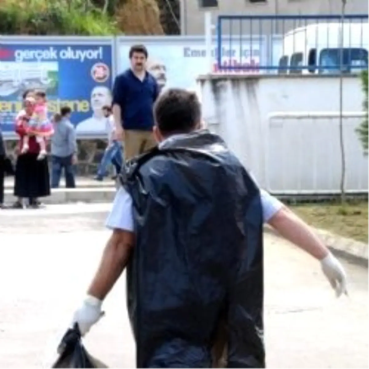 Otobüs Yandı; 9 Ölü, 34 Yaralı (6)