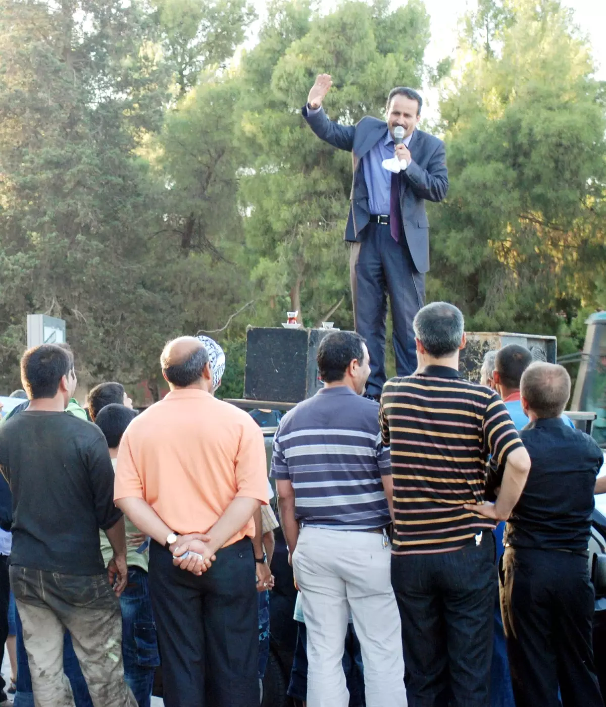 Bağımsız Adaydan 10 Kişilik Miting