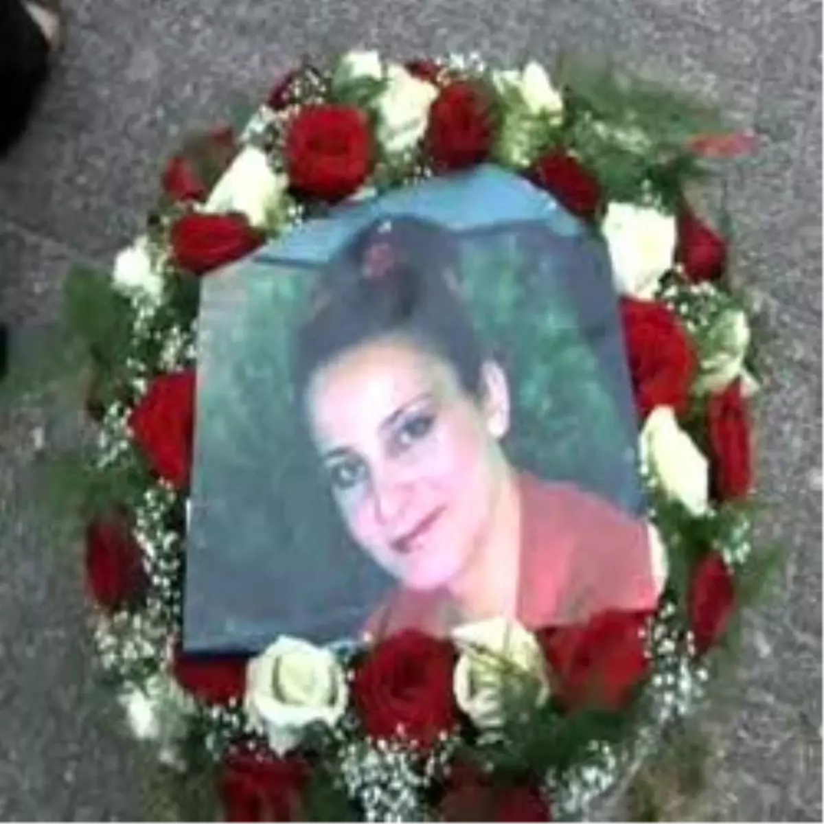 Hollanda\'da Kıskançlık Cinayetine Sessiz Kınama