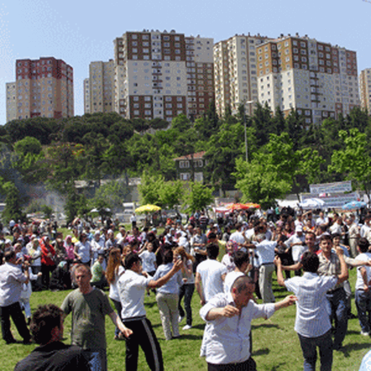 Bar-Kum-Der 5.Geleneksel Halk Şenliği Düzenlendi.