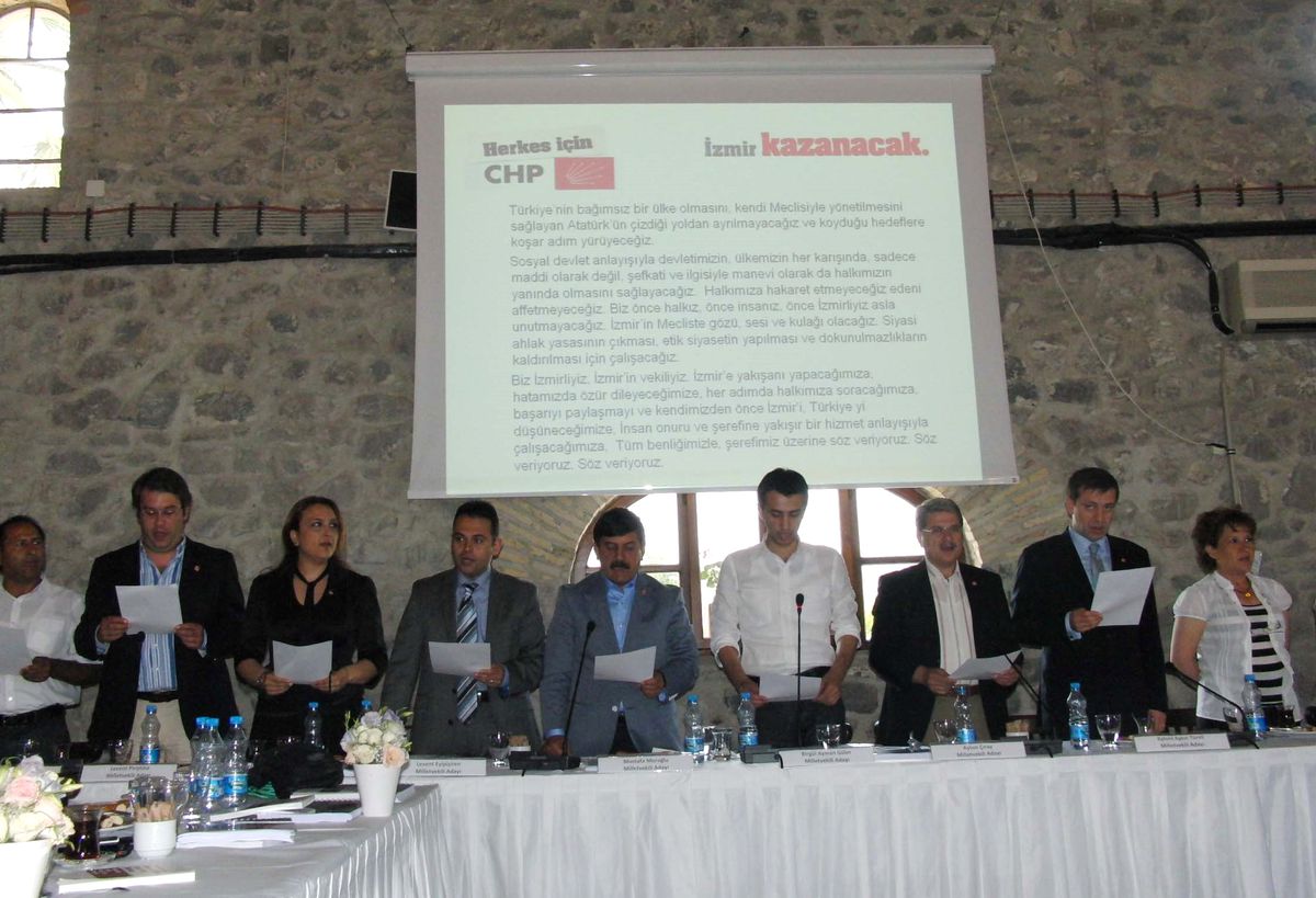 CHP Toplantısında Susam- Kocaoğlu Gerginliği