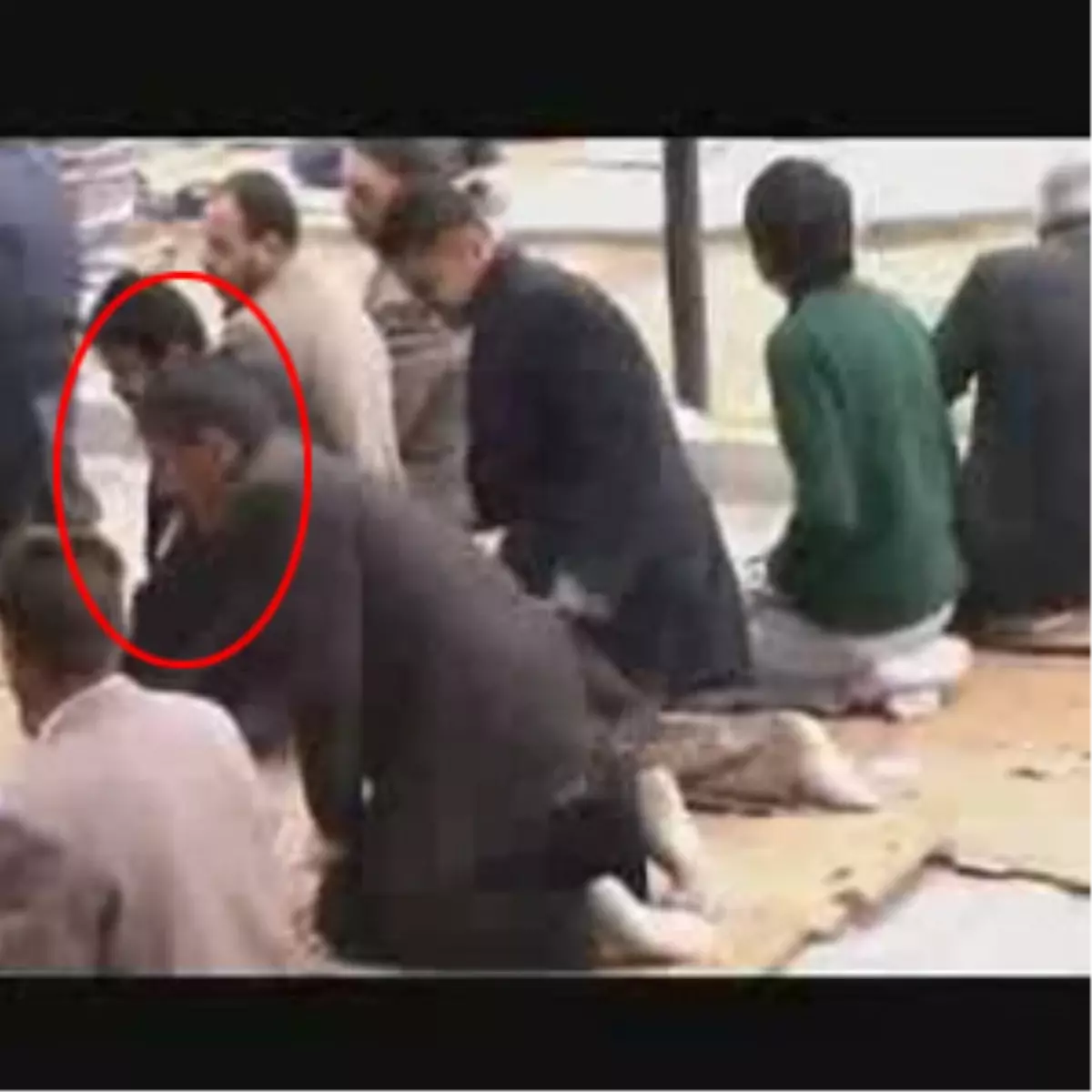 Sivil İtaatsiz Cuma Namazında Şok!