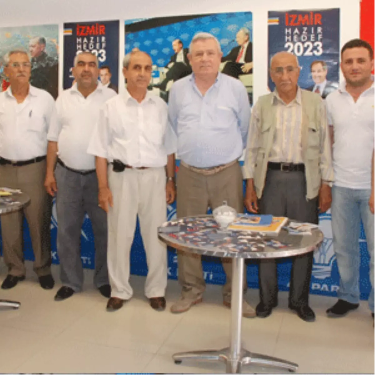 İzmir\'deki Şırnaklılar\'dan Kalkan\'a Destek