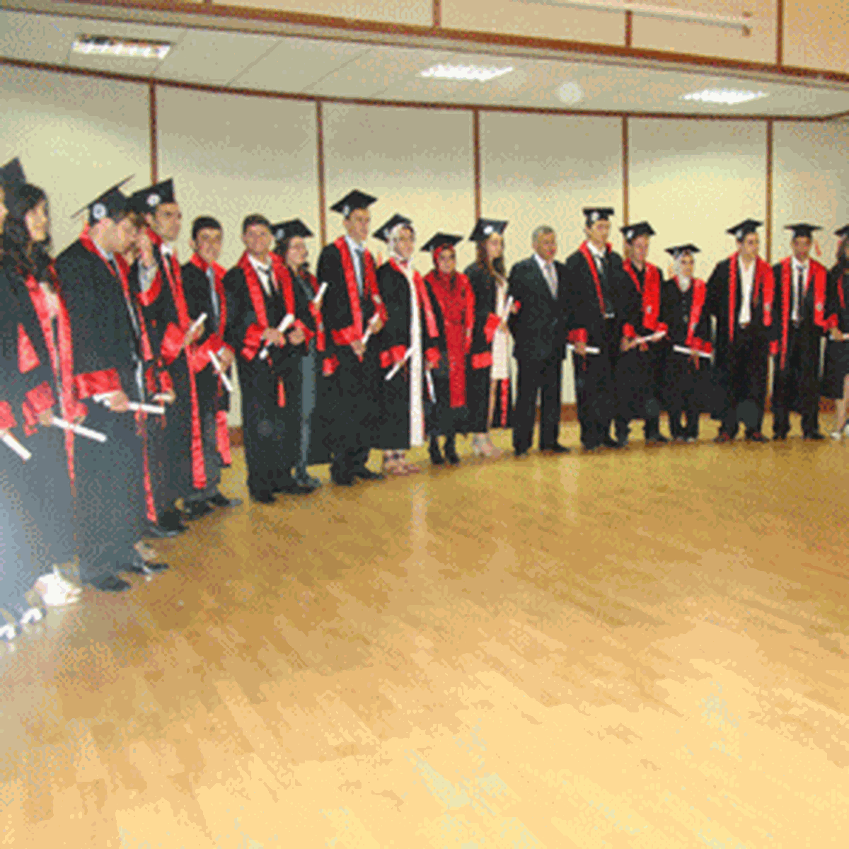 Van Milli Piyango Anadolu Lisesi’nde Mezuniyet Heyecanı