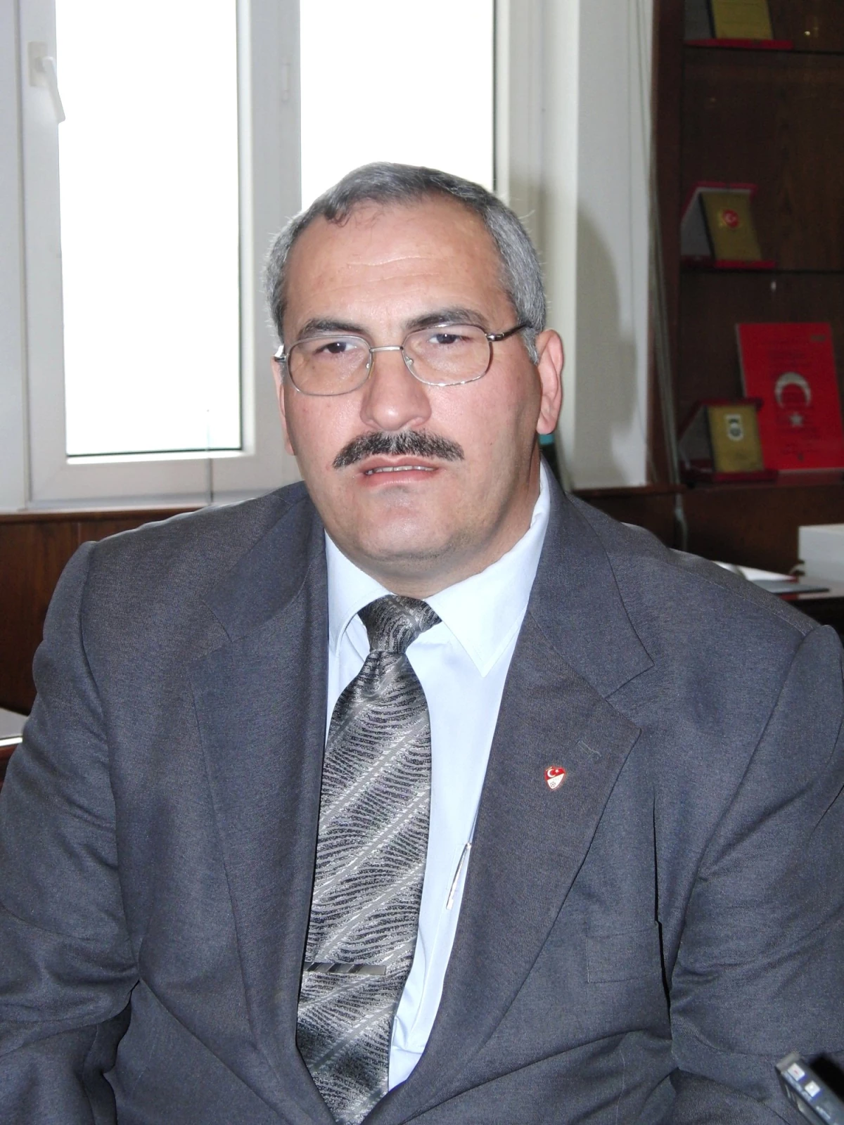 Osmaniye\'de MHP ile AK Parti Milletvekilliklerini Bölüştü