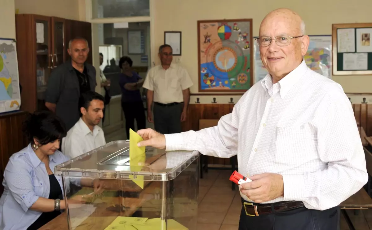 Toskay: Halk Seçim Sonuçlarının Maniple Edileceğinden Kaygılı