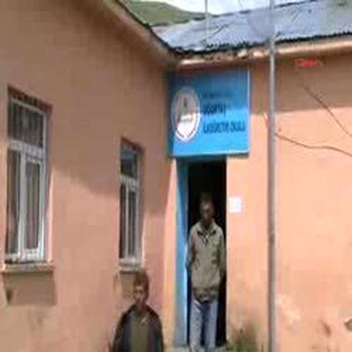 Yolları Asfalt Olmayınca Oy Vermediler