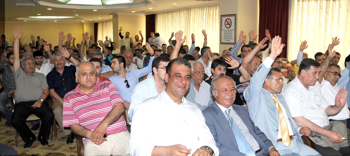 Adana Demirspor'un Yönetimi Meclis Üyelerinden Oluştu