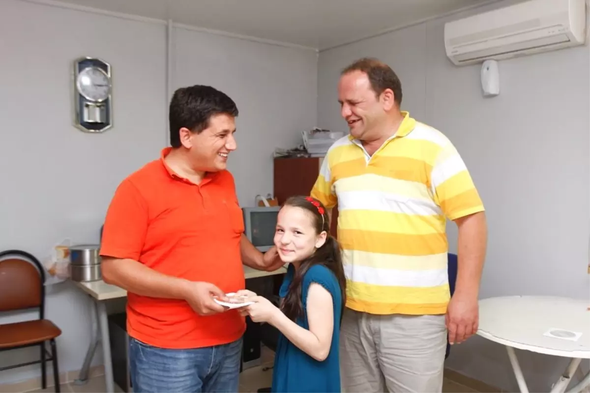 İyiliğin Sesi, Karanlığa Işık Oldu