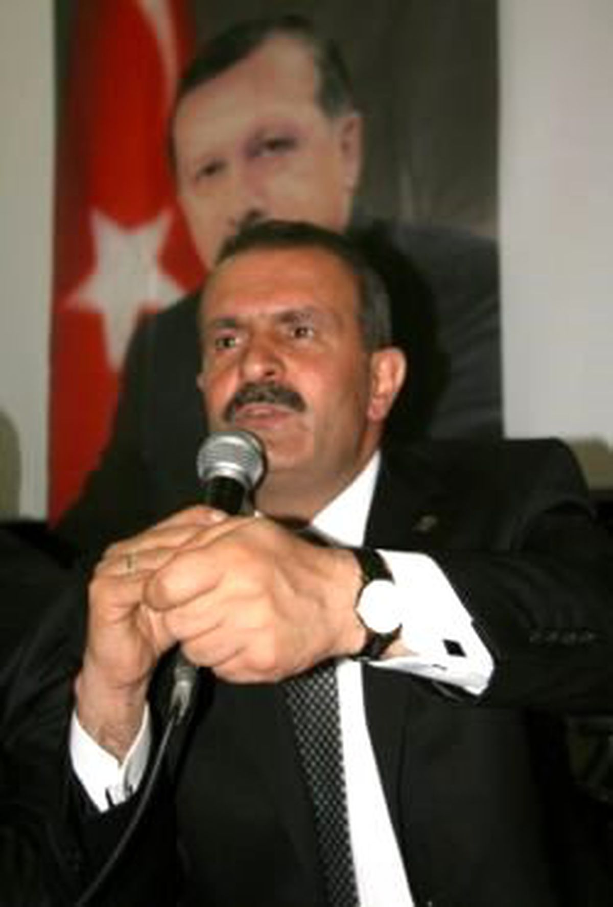 Van'da AK Parti ve Bağımsızlar