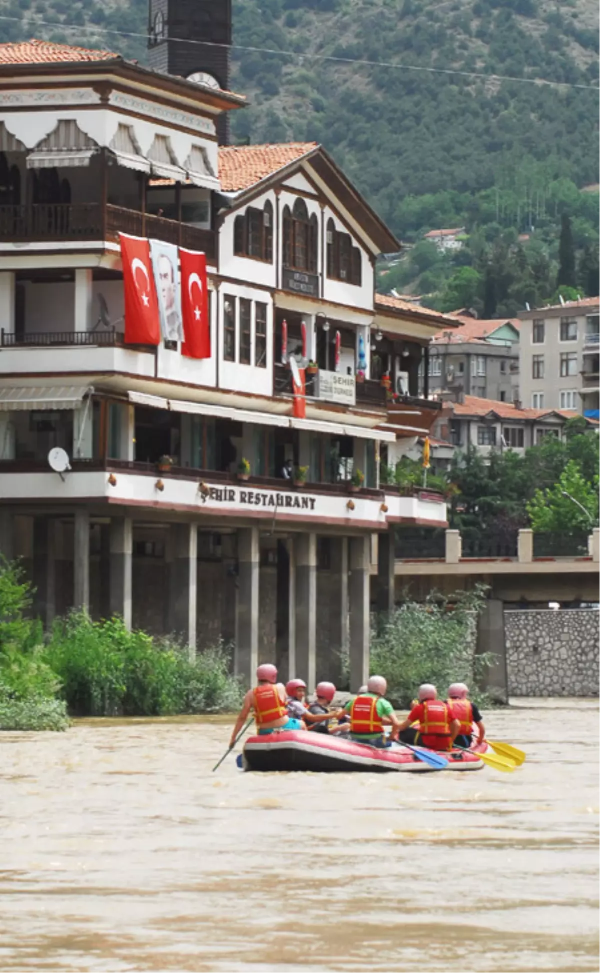Amasya\'da Rafting Heyecanı