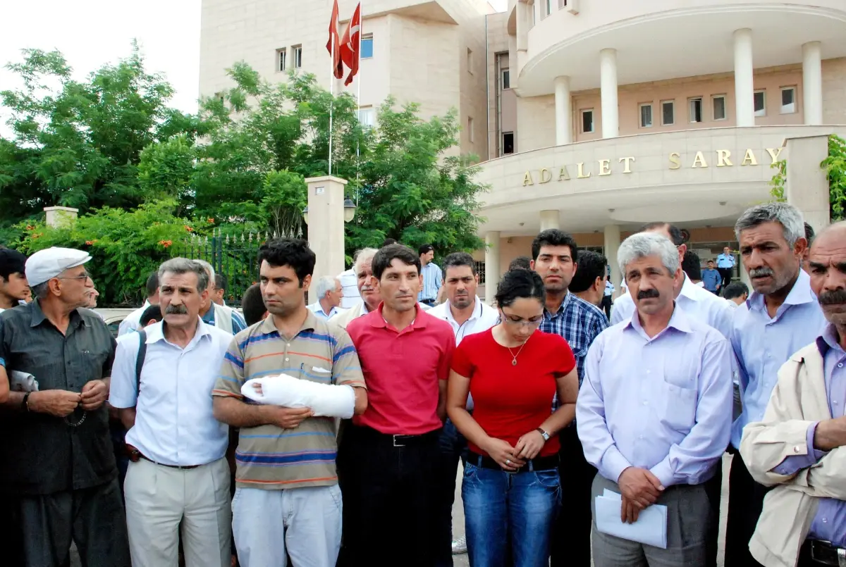 BDP\'lilerden \'Dayak\' Şikayeti