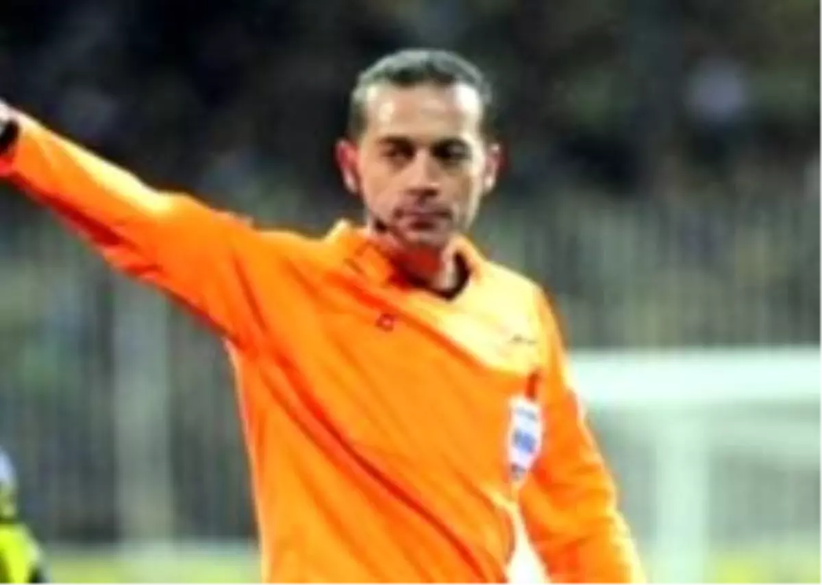 Cüneyt Çakır, \'Elit Kategori\'ye Yükseldi