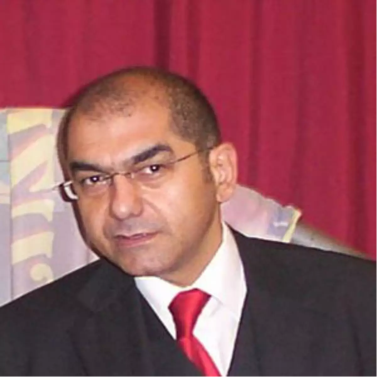 Ozan Ceyhun, Hem Kılıçdaroğlu\'na Hem de Baykal\'a Sitem Etti