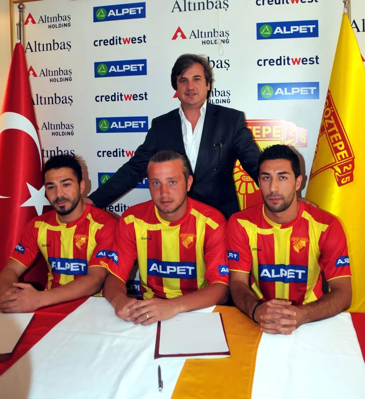 Göztepe Üçer Üçer Alıyor