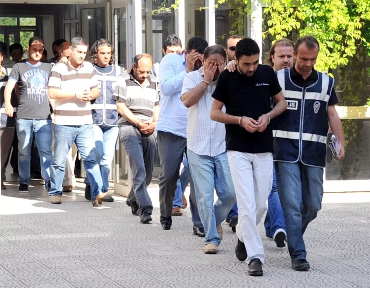 İnteraktif Çete, Din Hanesini Değiştirmiş