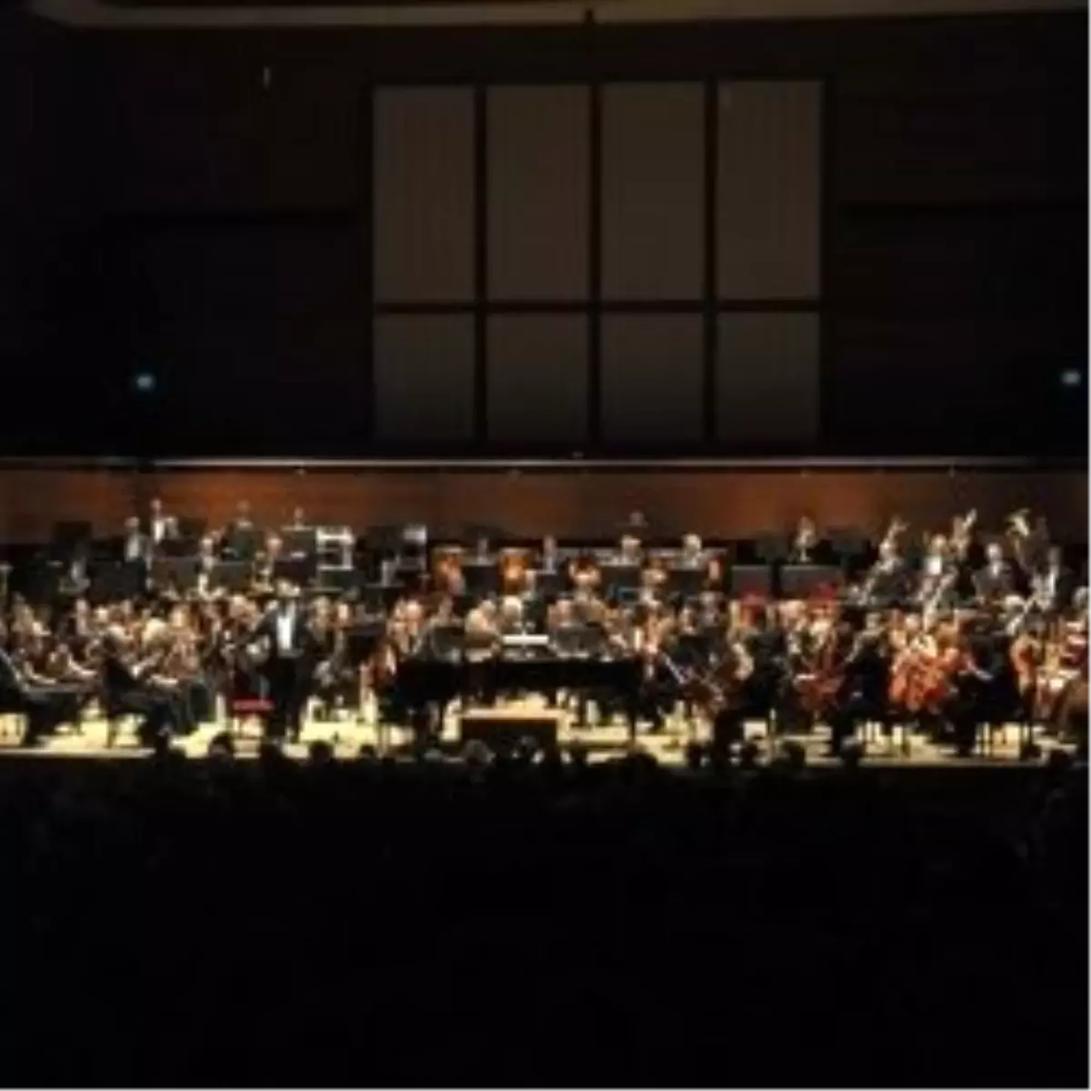 İzmir Festivali'nin İlk Konuğu; Philharmonia Orkestrası