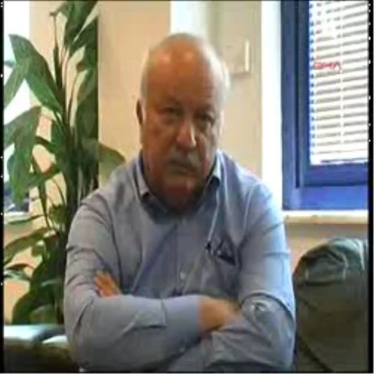 Sadri Şener, Selçuk\'a Sert Çıktı