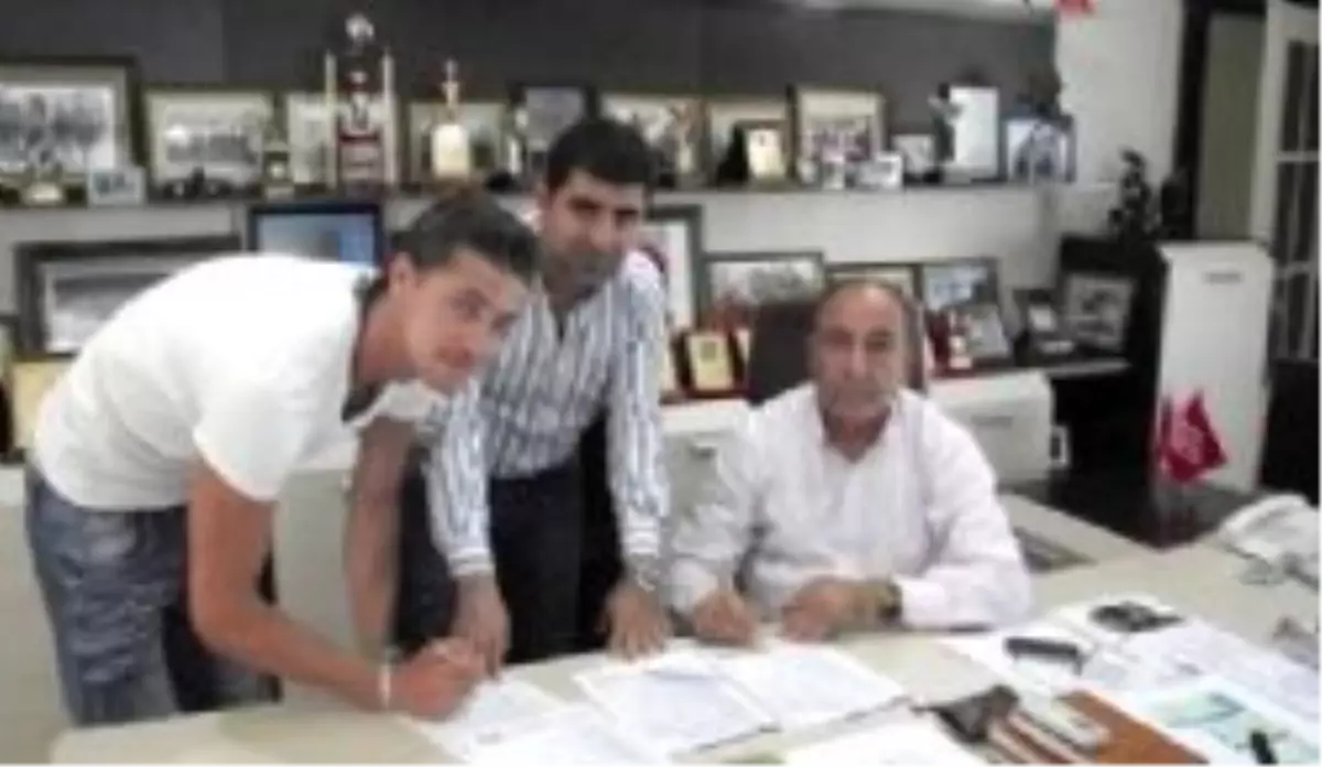 Mersin İdmanyurdu\'nda Transfer