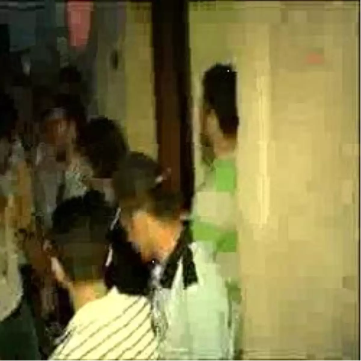 Aralarında Fenerbahçeli Eski Futbolcu Mecnur Çolak\'ın da Bulunduğu 12 Kişi Tutuklandı