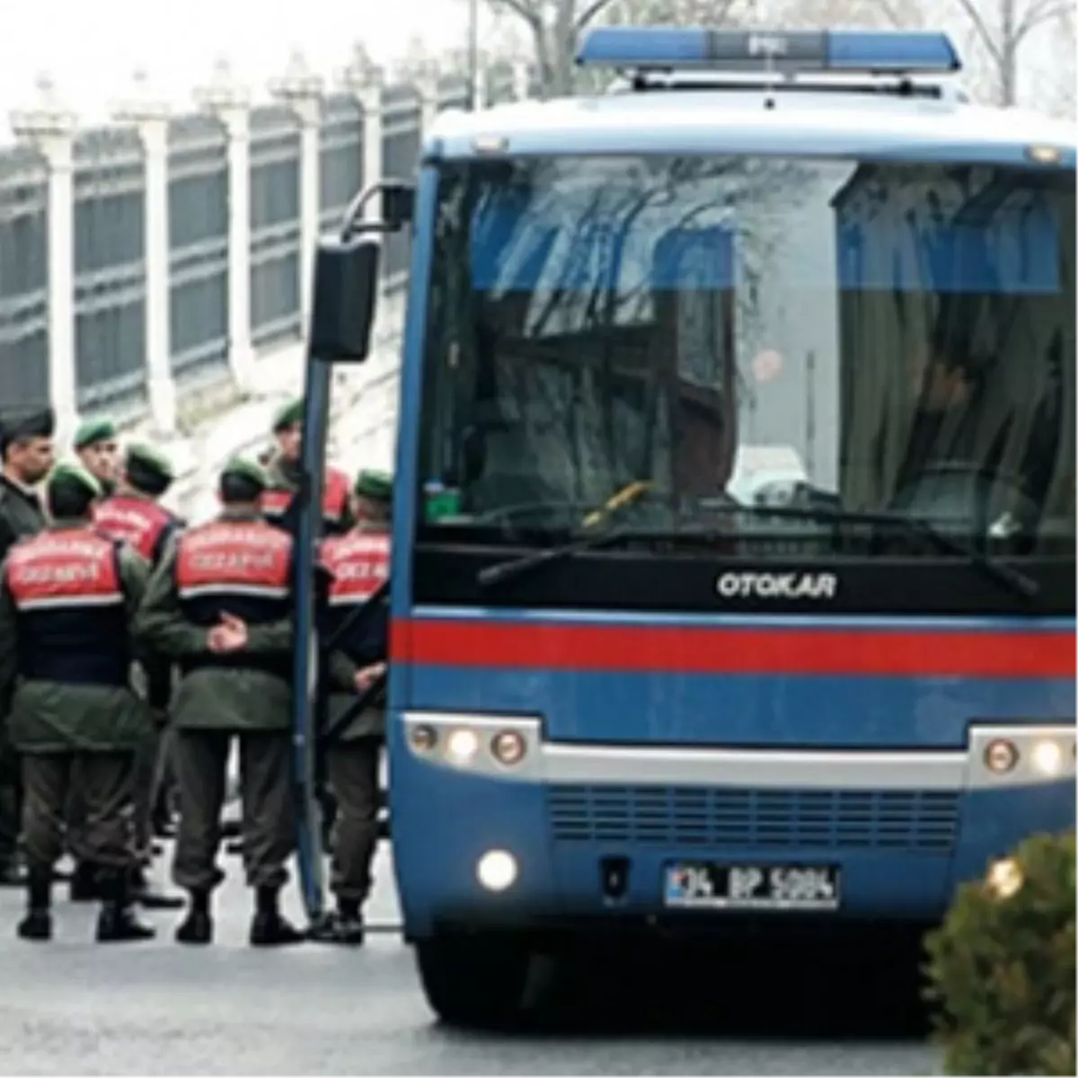 Balyoz'da 4 Asker Tutuklandı