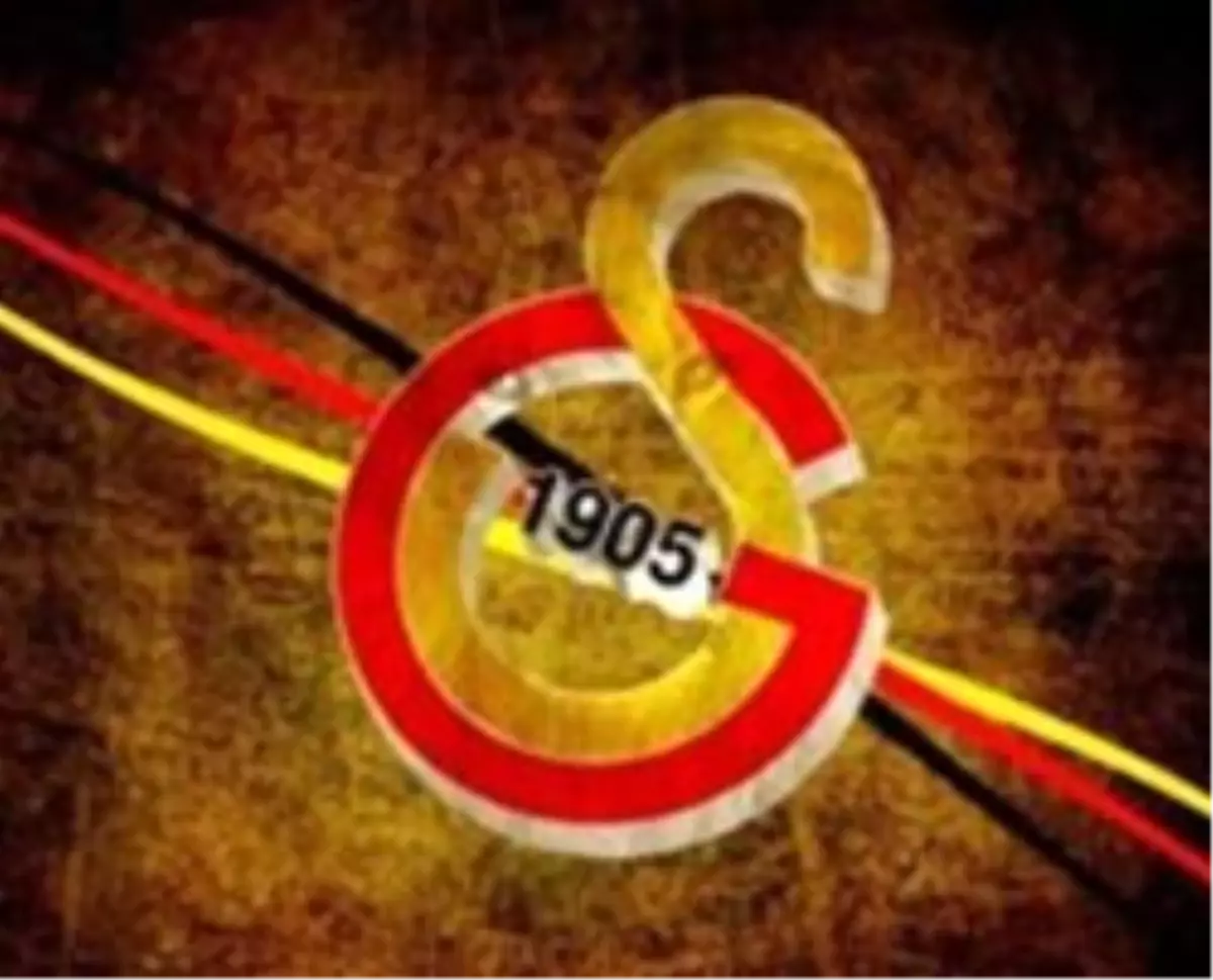 Galatasaray\'ın Eski Futbolcuları Gelibolu\'da Gösteri Maçı Yapacak