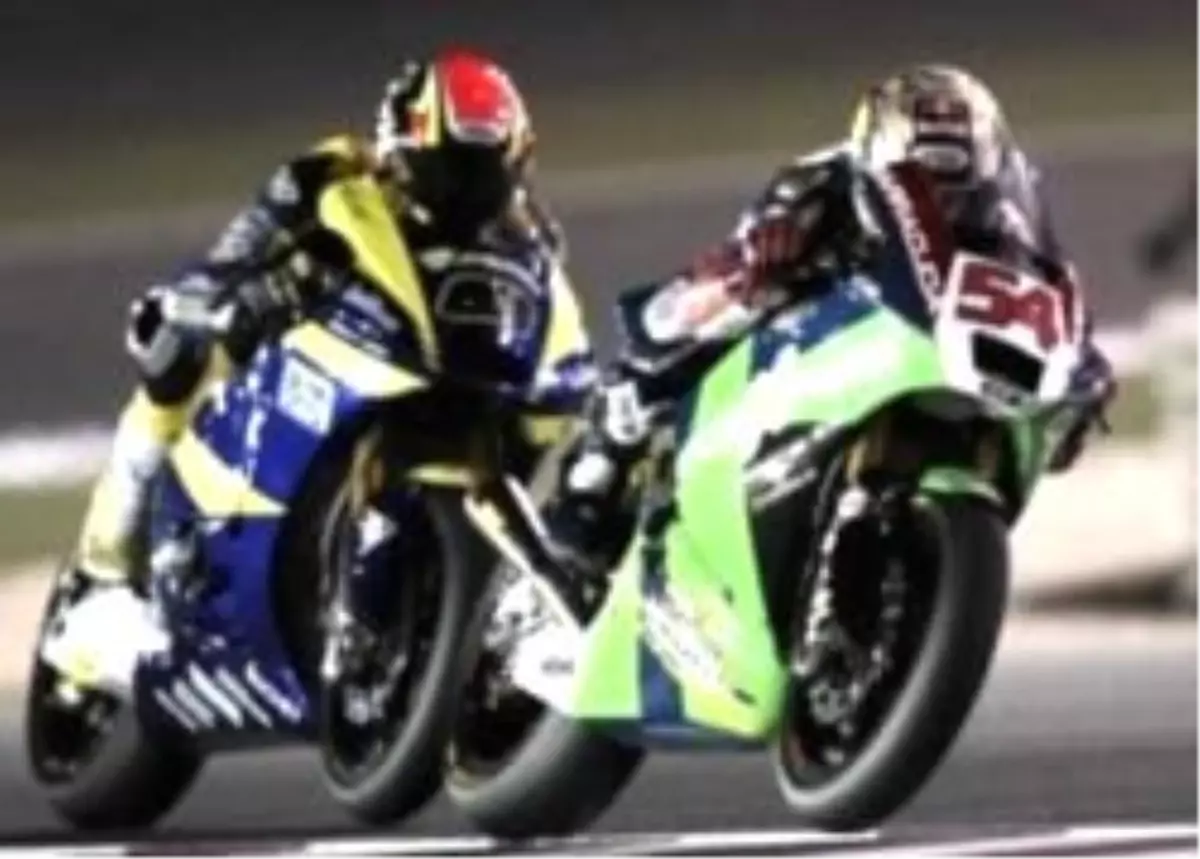 Kenan Sofuoğlu İlk Kez Podyumda