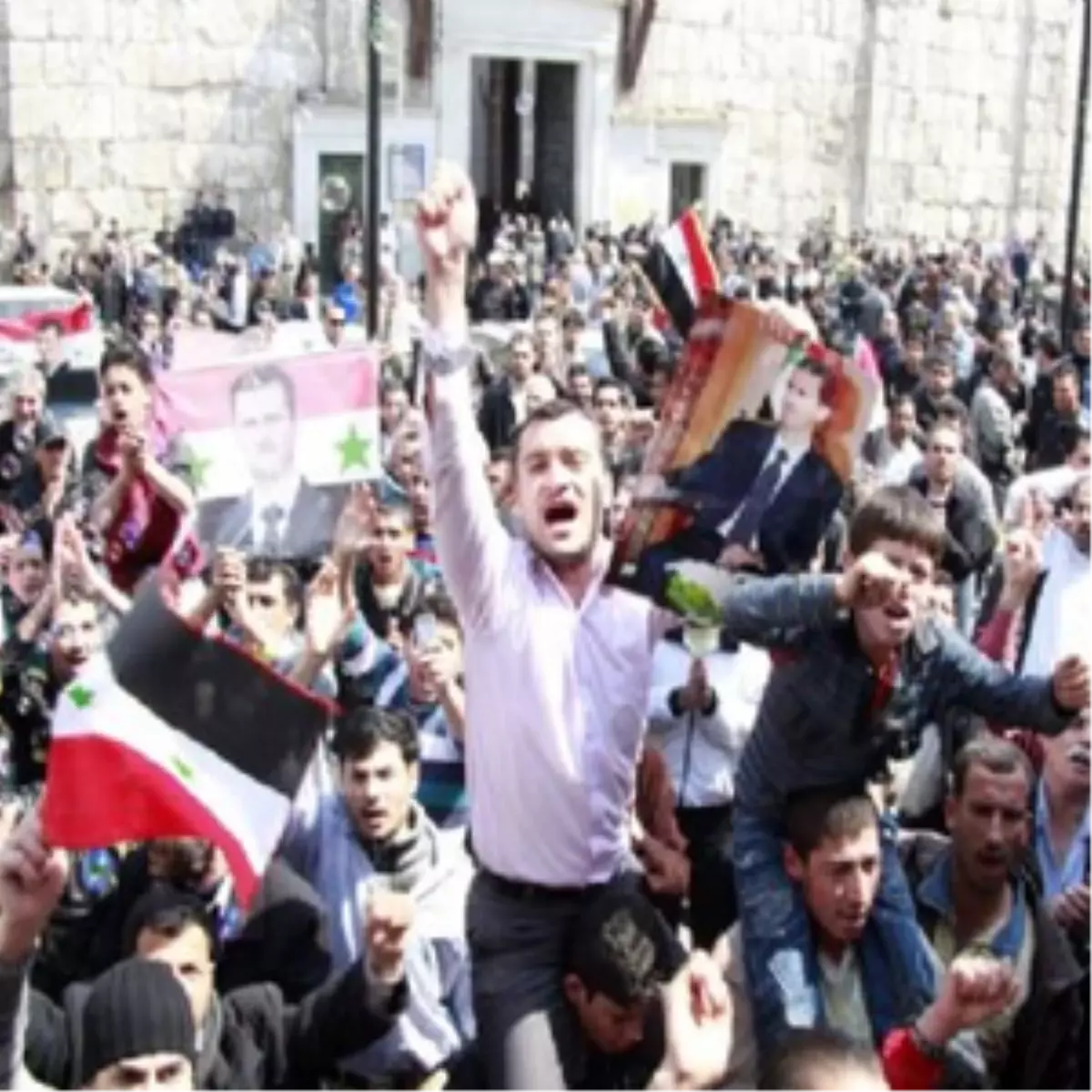 Güvenlik Güçleri 5 Kişiyi Öldürdü