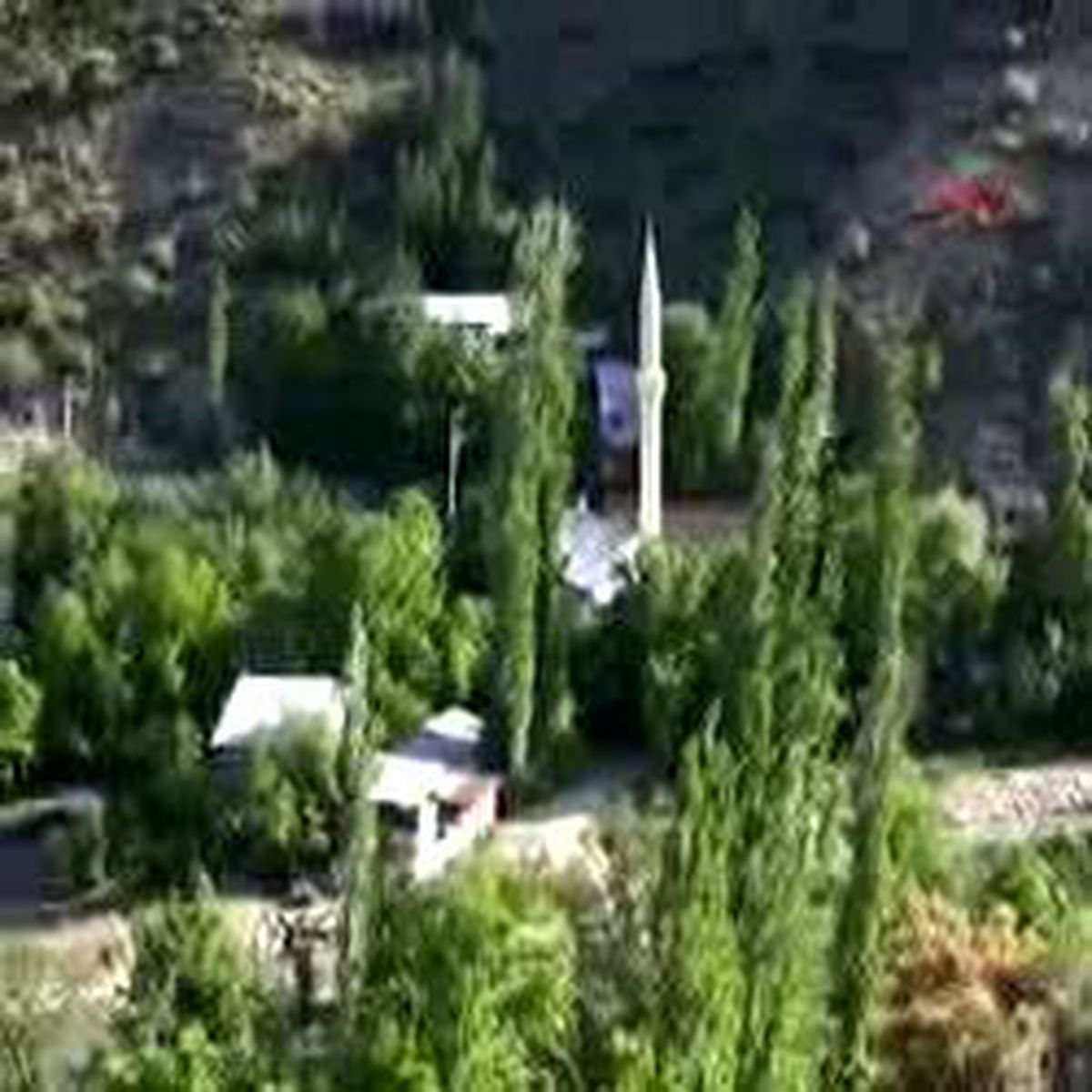 Kazma Kürek Çalışıyorlar