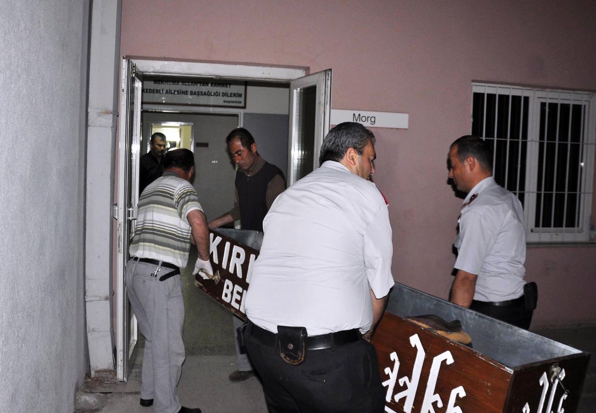 Kırıkkale'de 2 Ailenin Kız Kavgası, 3 Ölü